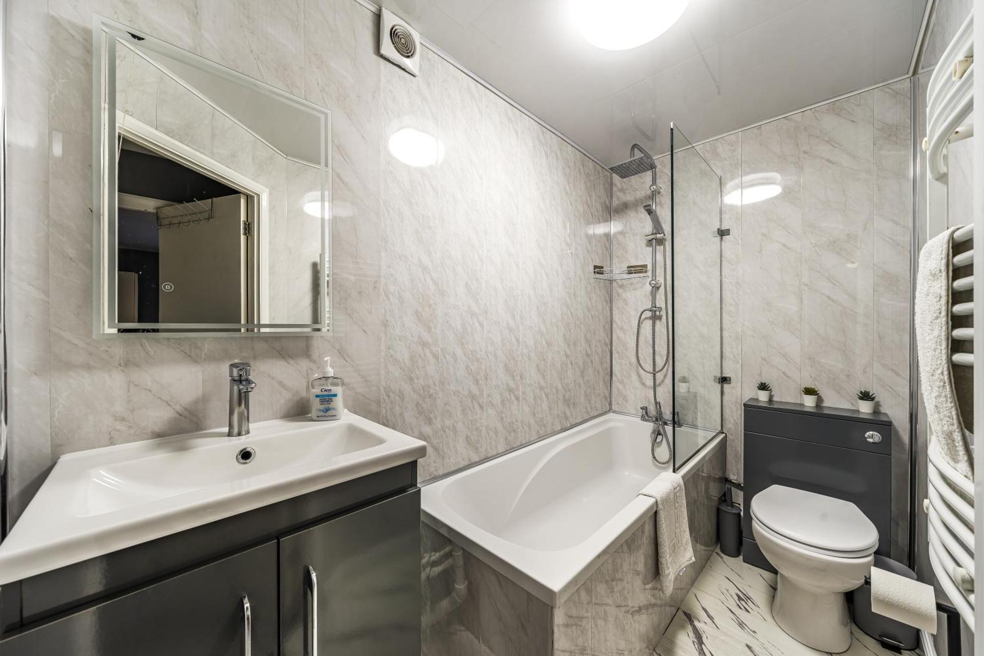 Ferienwohnung Cosy 2 Bdr Flat With Free Parking Near Tower Bridge London Exterior foto